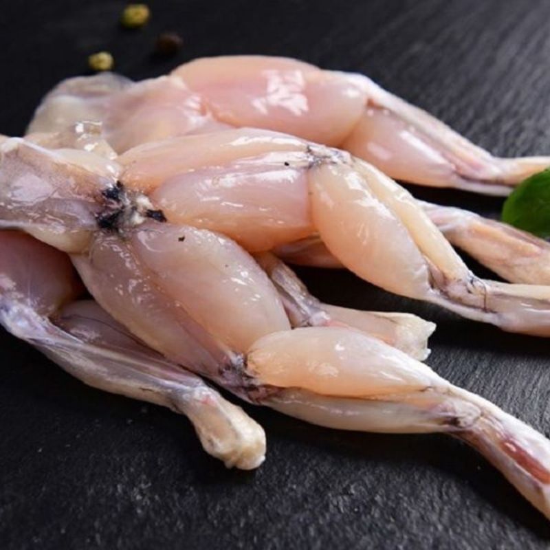 Bé mấy tháng ăn được thịt ếch? Nên ăn bao nhiêu?