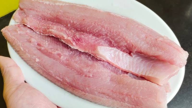 Lọc thịt cá lóc