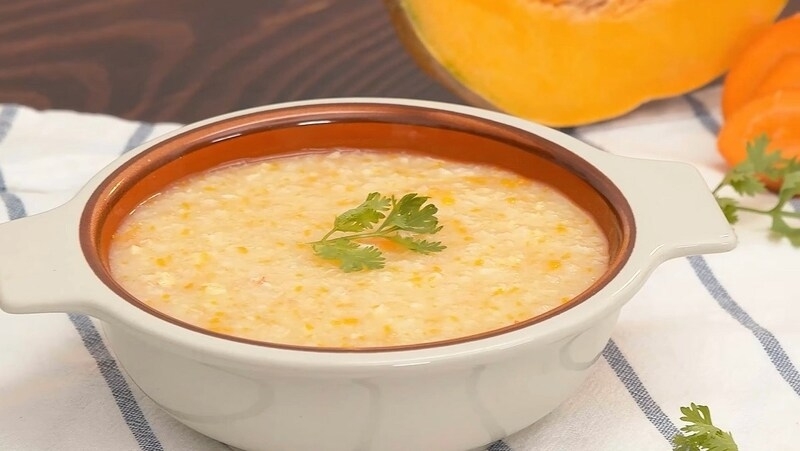 Cháo thịt lợn bí đỏ