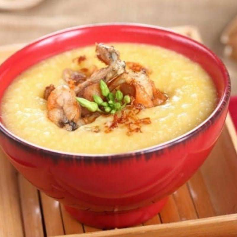 Cháo ếch bí đỏ cho bé ăn dặm