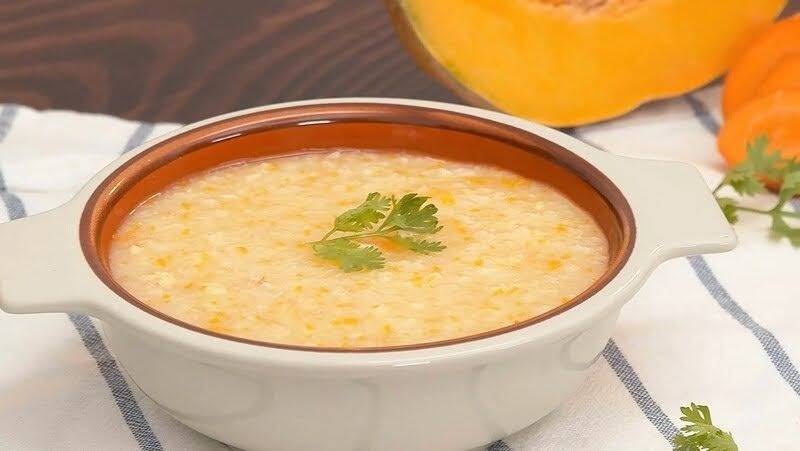 Cháo thịt lợn bí đỏ