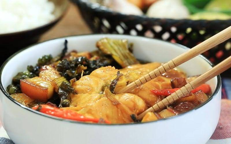 Lưu ý khi sử dụng nồi áp suất điện kho cá