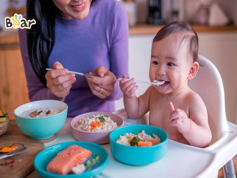 thực đơn ăn dặm cho bé 7 tháng